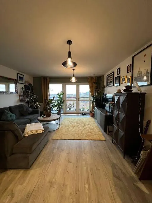 A Cosy Apartment Near Crawley Station/Gatwick Airport United Kingdom