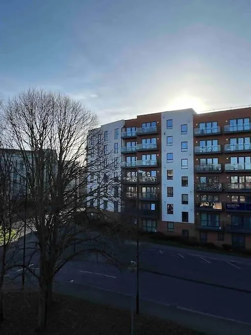 A Cosy Apartment Near Crawley Station/Gatwick Airport United Kingdom